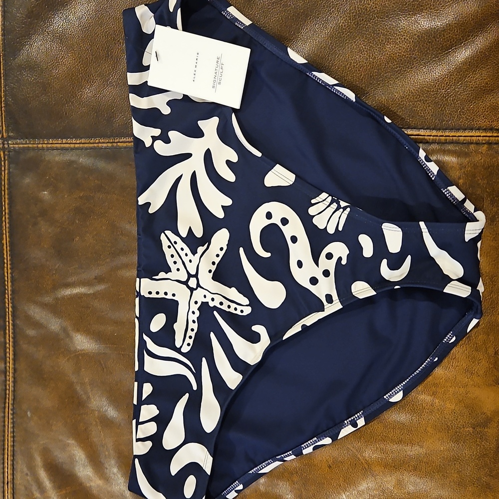 Alex‎ Marie Midrise Swim Bottom: Navy W/White Tropical: XXL